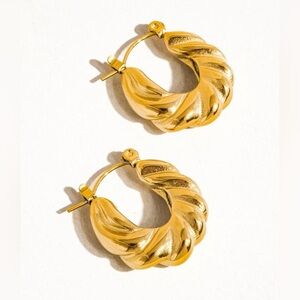 18K  Braided Earrings (7208)